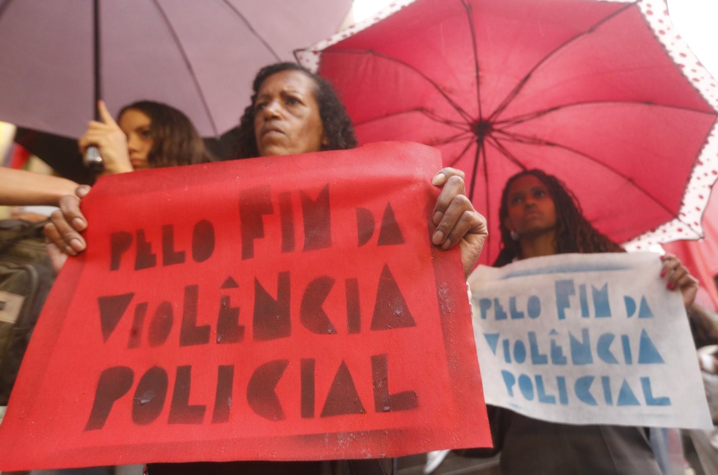 31 anos das chacinas da Favela Nova Brasília: entidade lança sumário sobre descumprimento de sentença internacional