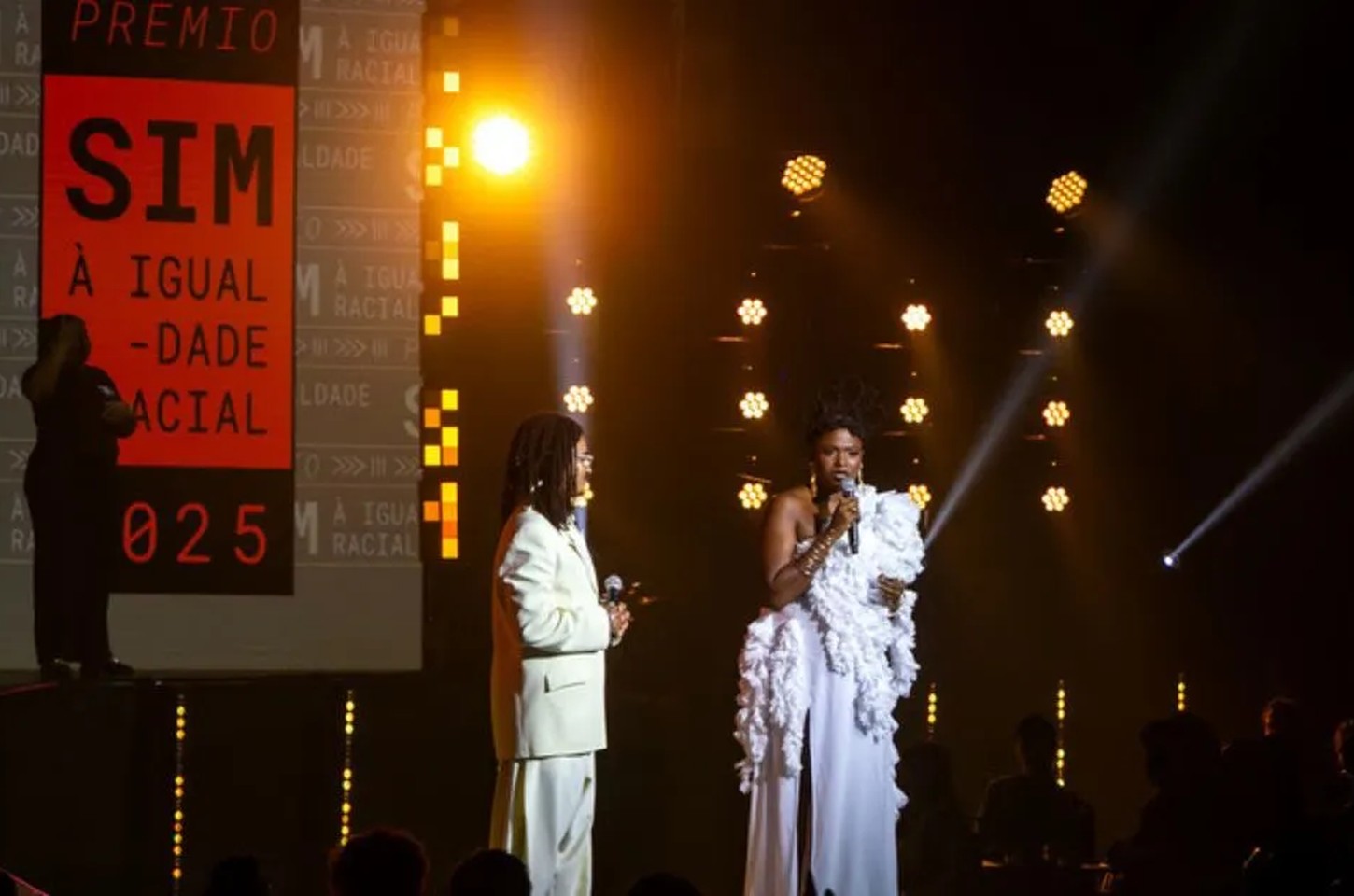 9ª edição do Prêmio Sim à Igualdade Racial reúne artistas e lança nova categoria
