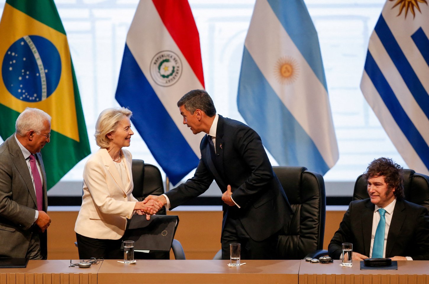 Acordo Mercosul-UE é assinado após 26 anos de negociação