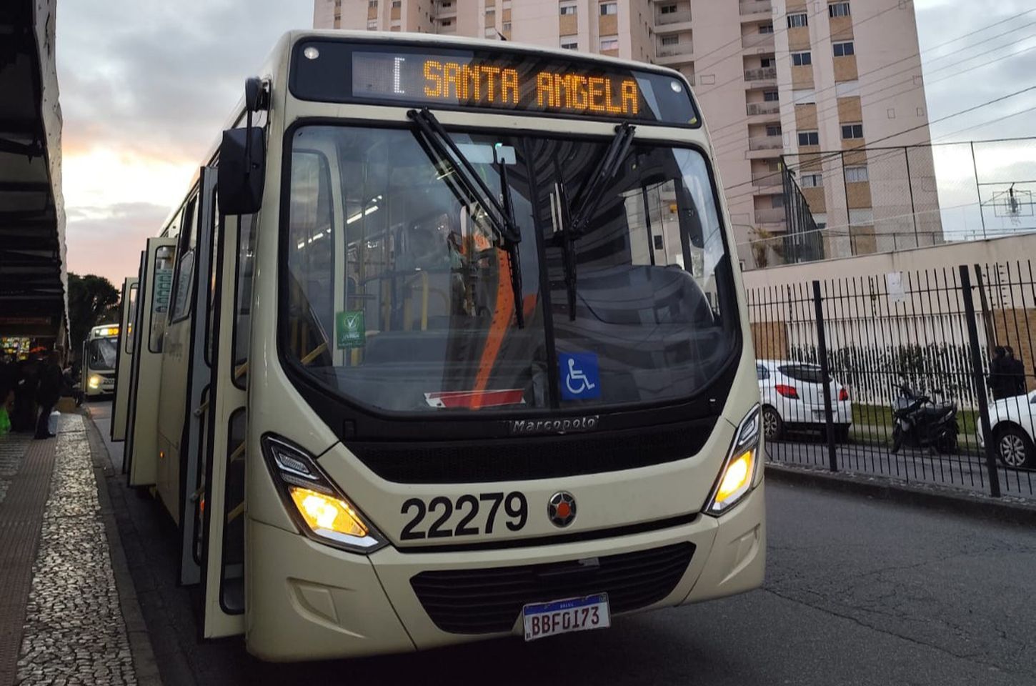 Ajustes em linhas de ônibus melhoram conexões em Curitiba e Campo Largo