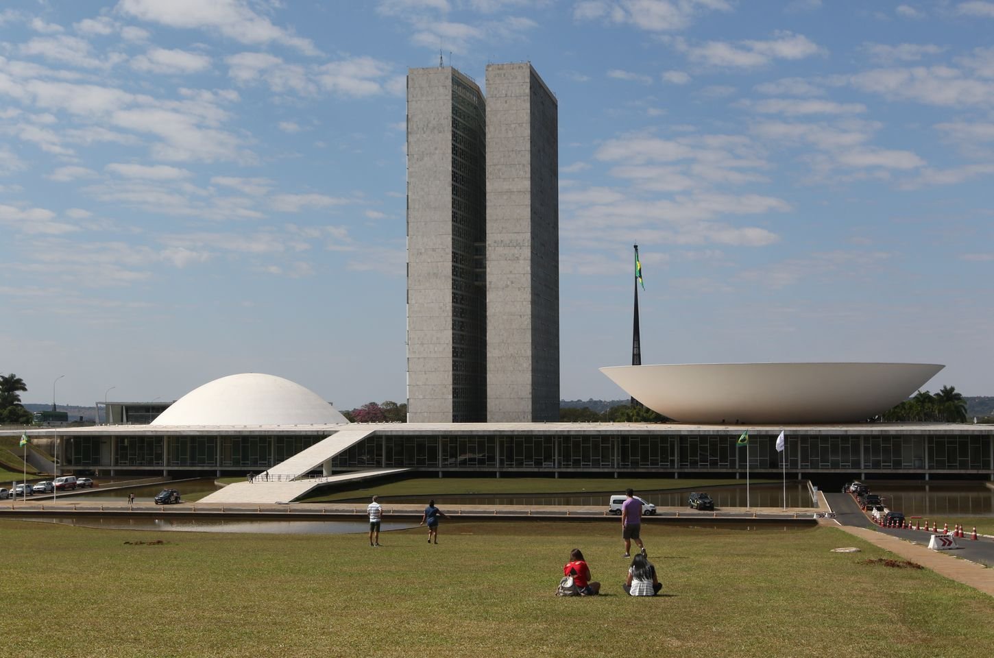 Alcolumbre fala veto da Dosimetria e retira trecho que reduzia penas