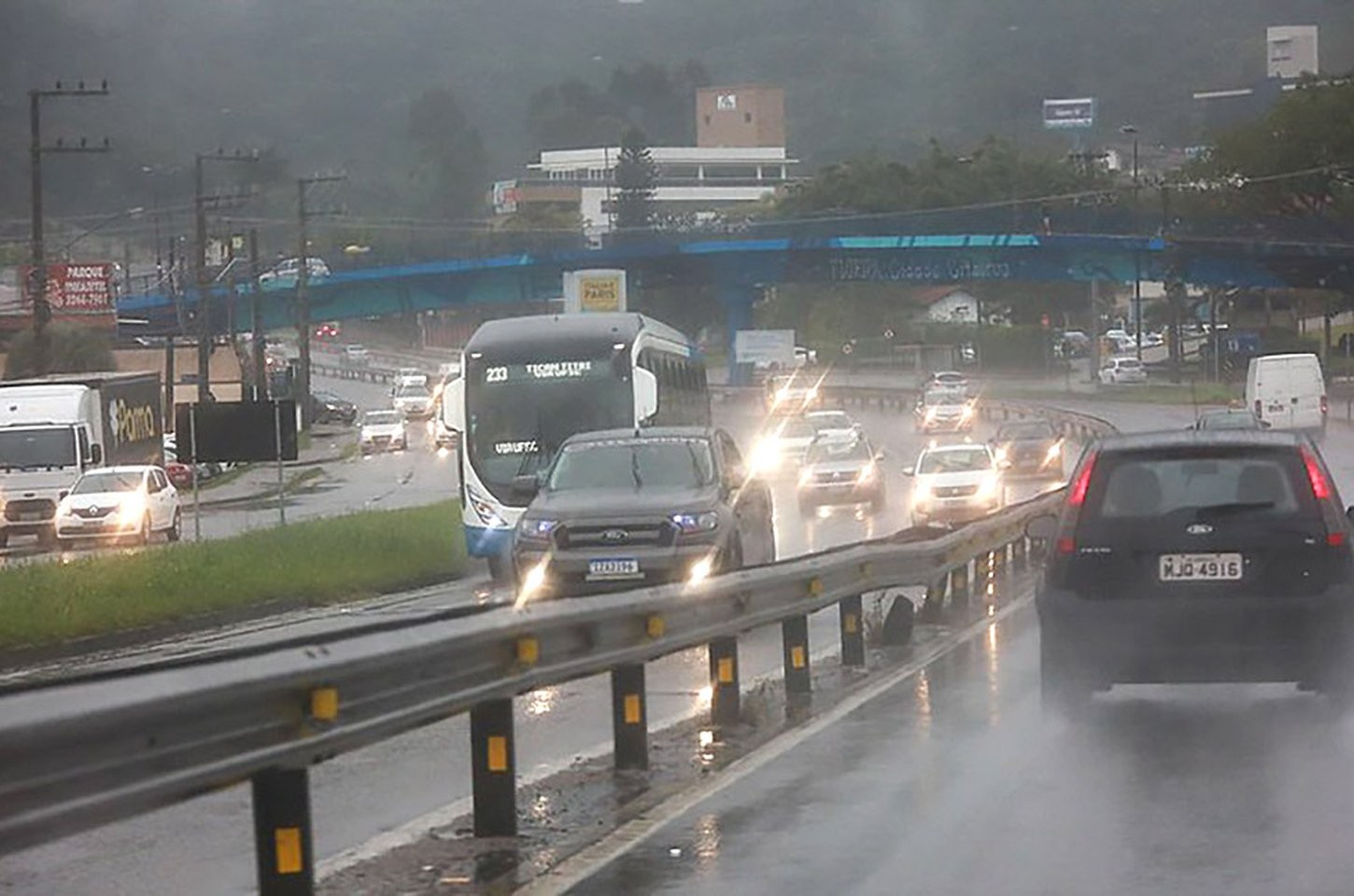 Alerta vermelho para tempestades na Grande Florianópolis