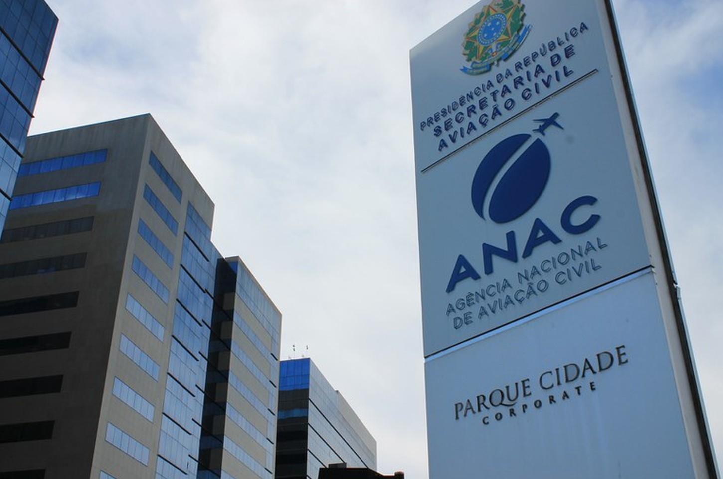 Anac autoriza empresa mexicana a operar voos de carga no Brasil