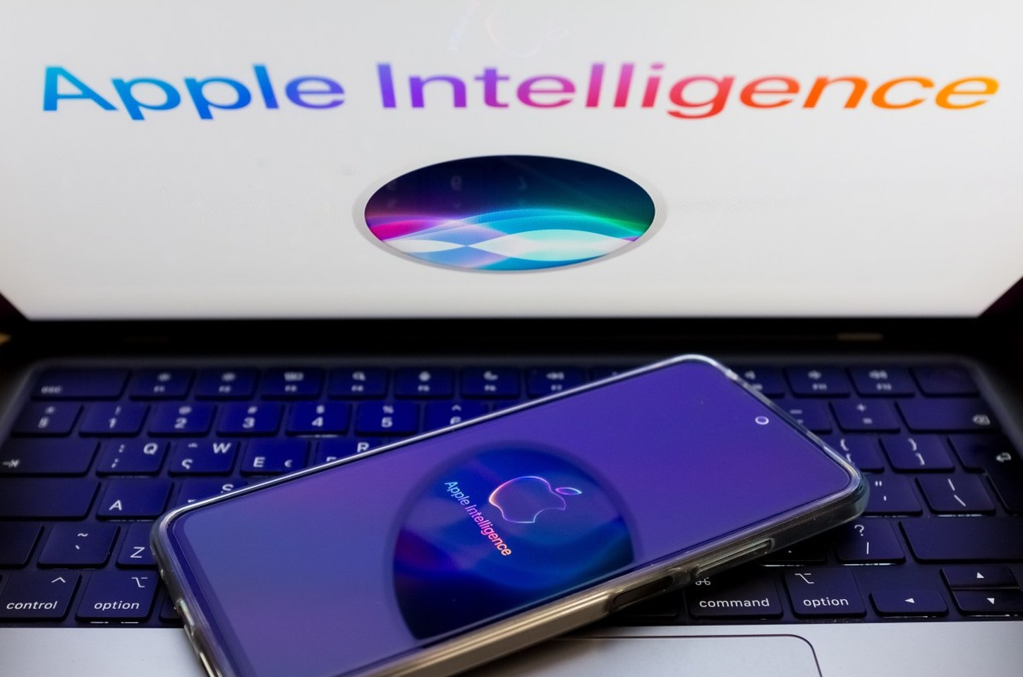 Apple e Google: Nova Siri com IA Gemini chega em fevereiro
