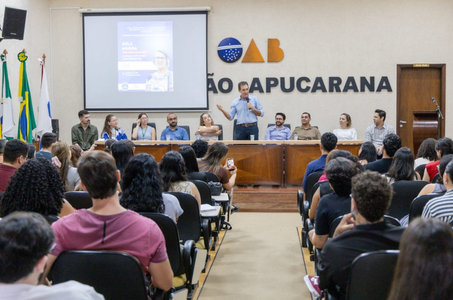 Apucarana recebe 55 novos profissionais para residências e cooperação internacional
