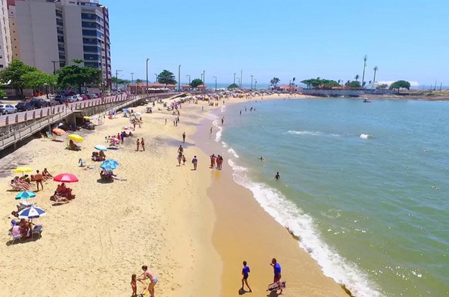 Areias medicinais e biodiversidade marinha de Guarapari em série da TV Brasil
