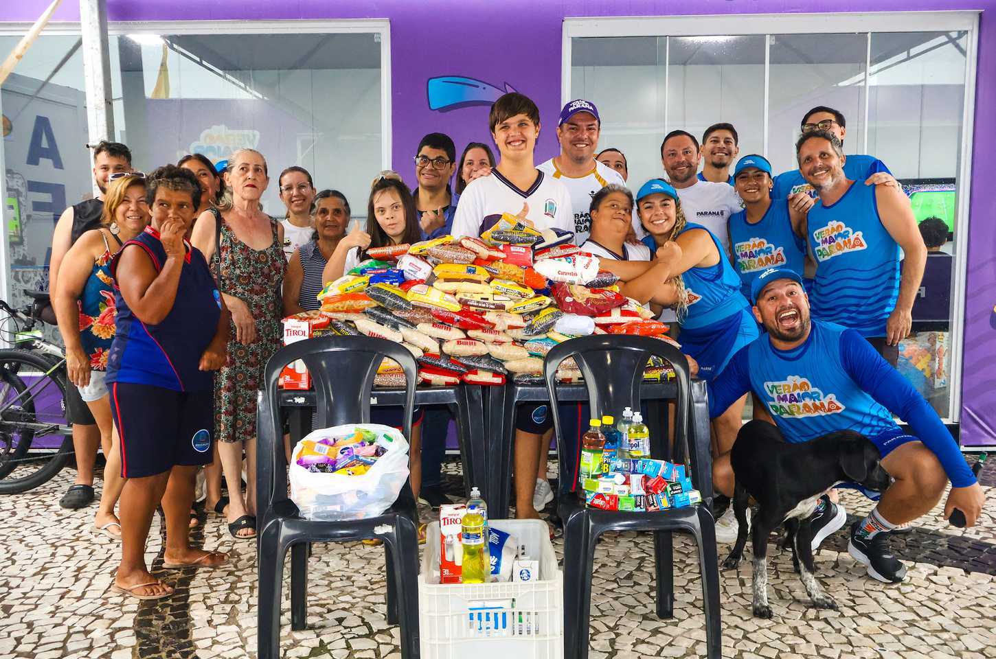 Arena gamer arrecada mais de 350 quilos de alimentos para Apae de Matinhos