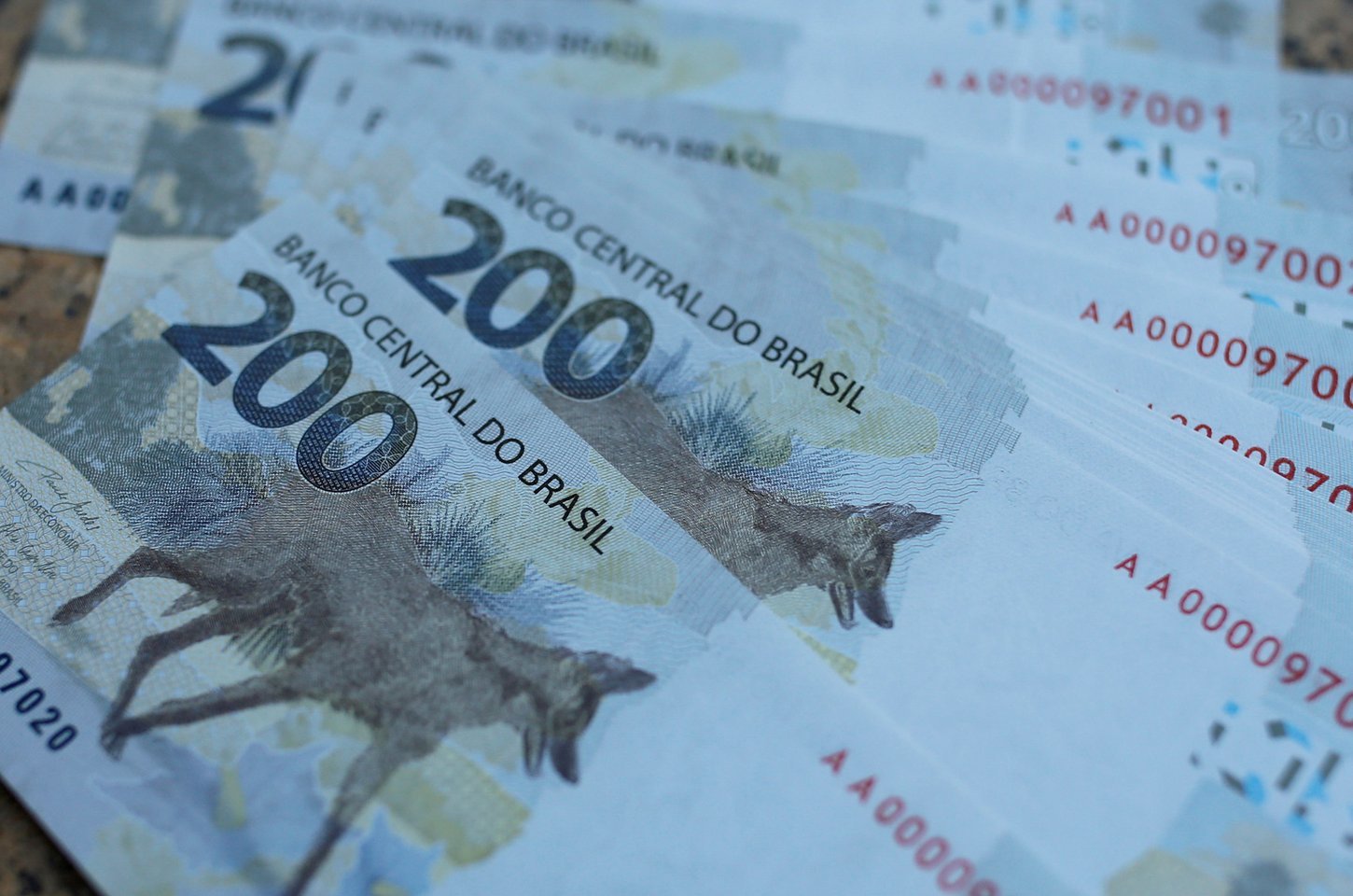 Arrecadação federal bate recorde em fevereiro e impulsiona caixa do governo