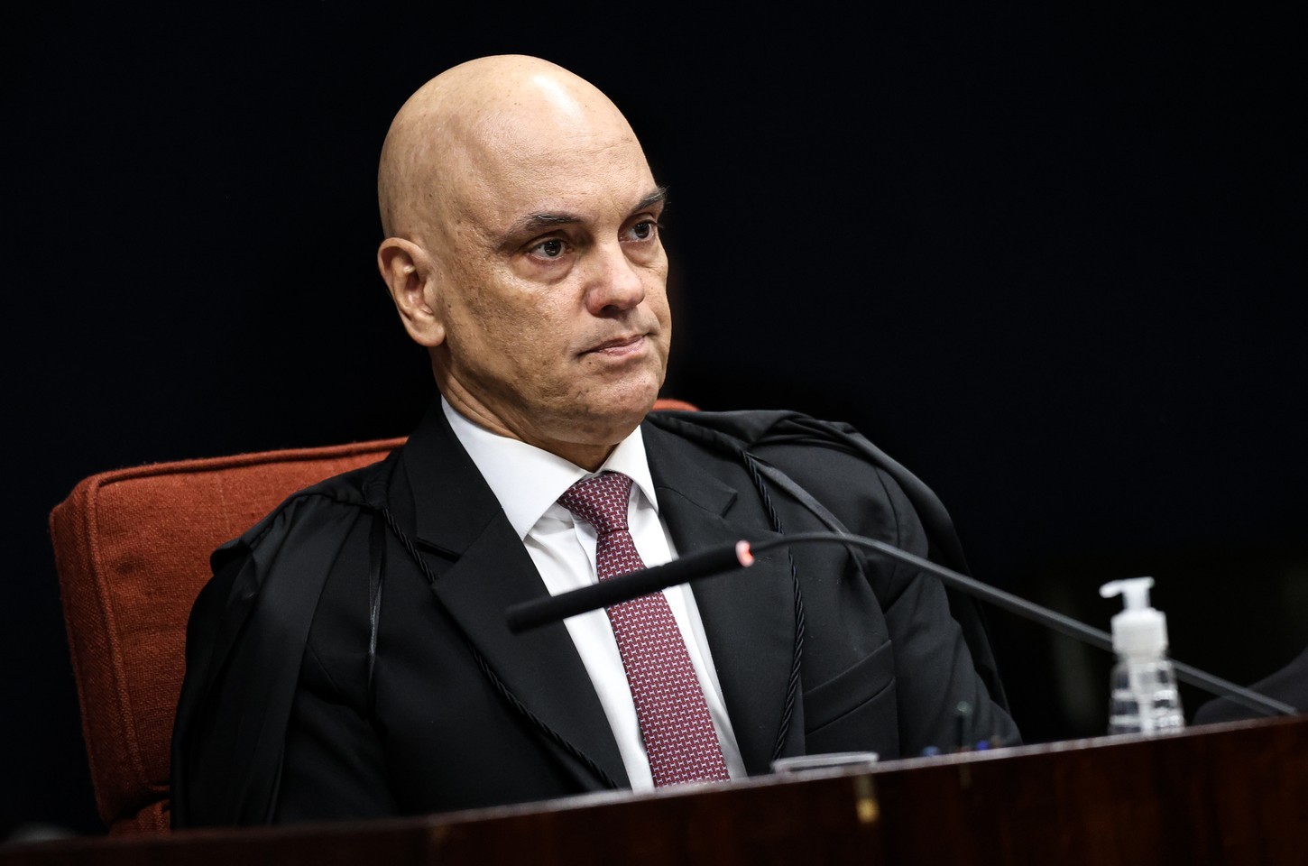 Associações de imprensa criticam busca da PF contra blogueiro autorizada por Moraes