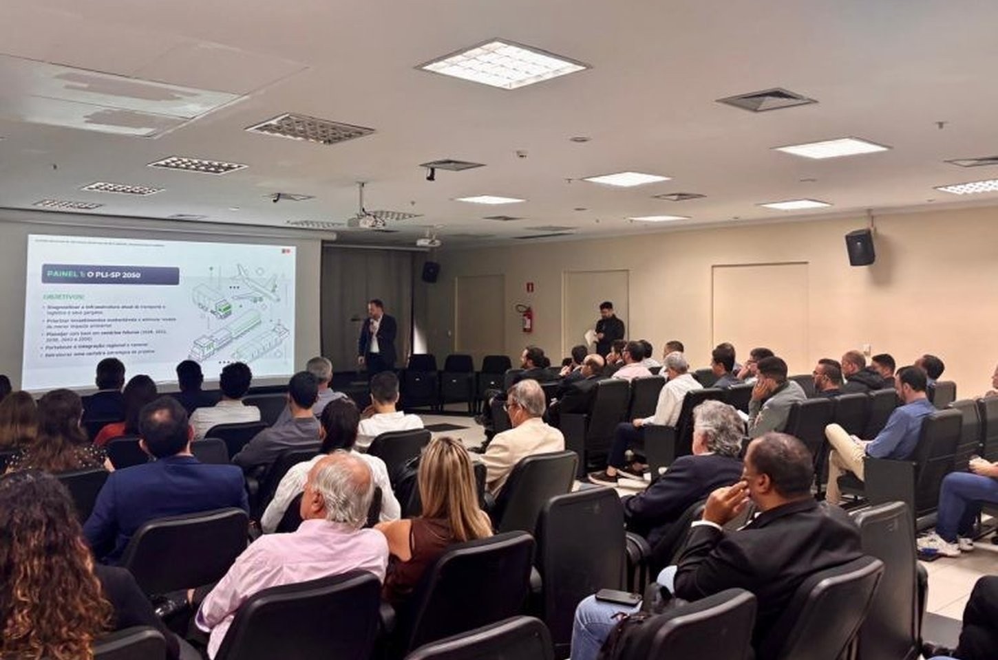 Baixada Santista entra no centro do planejamento logístico de São Paulo até 2050