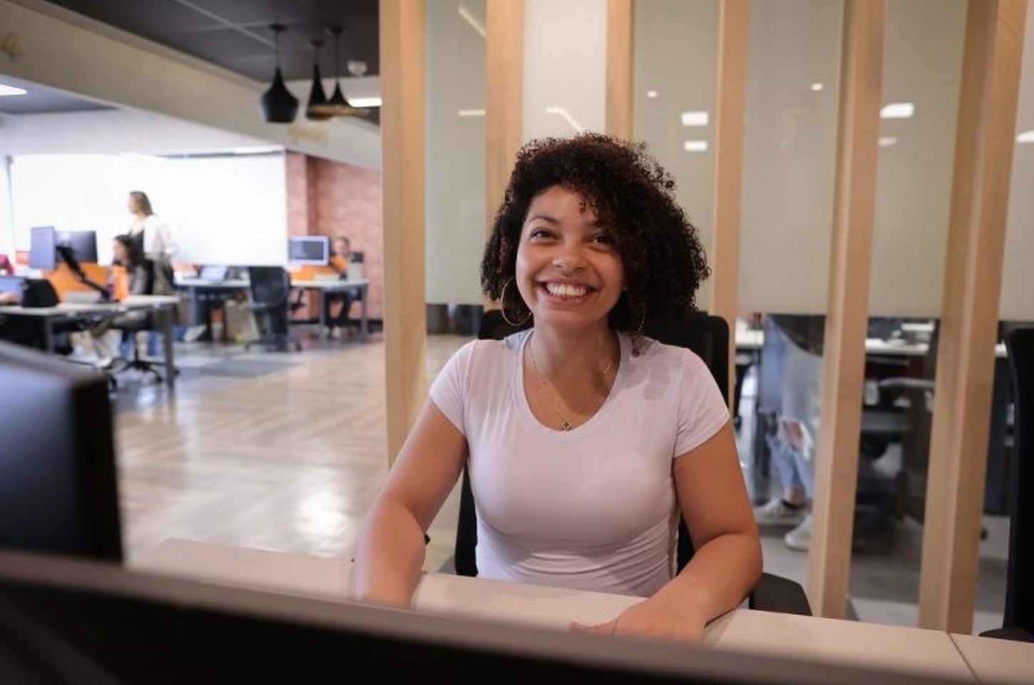 BEEM: programa de estágio do Ensino Médio de SP mira 30 mil jovens em 2026