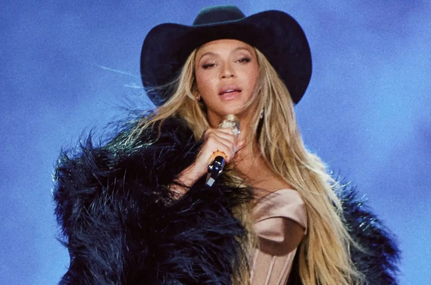 Beyoncé não autorizou uso de 'Survivor' em trailer de filme sobre Bolsonaro