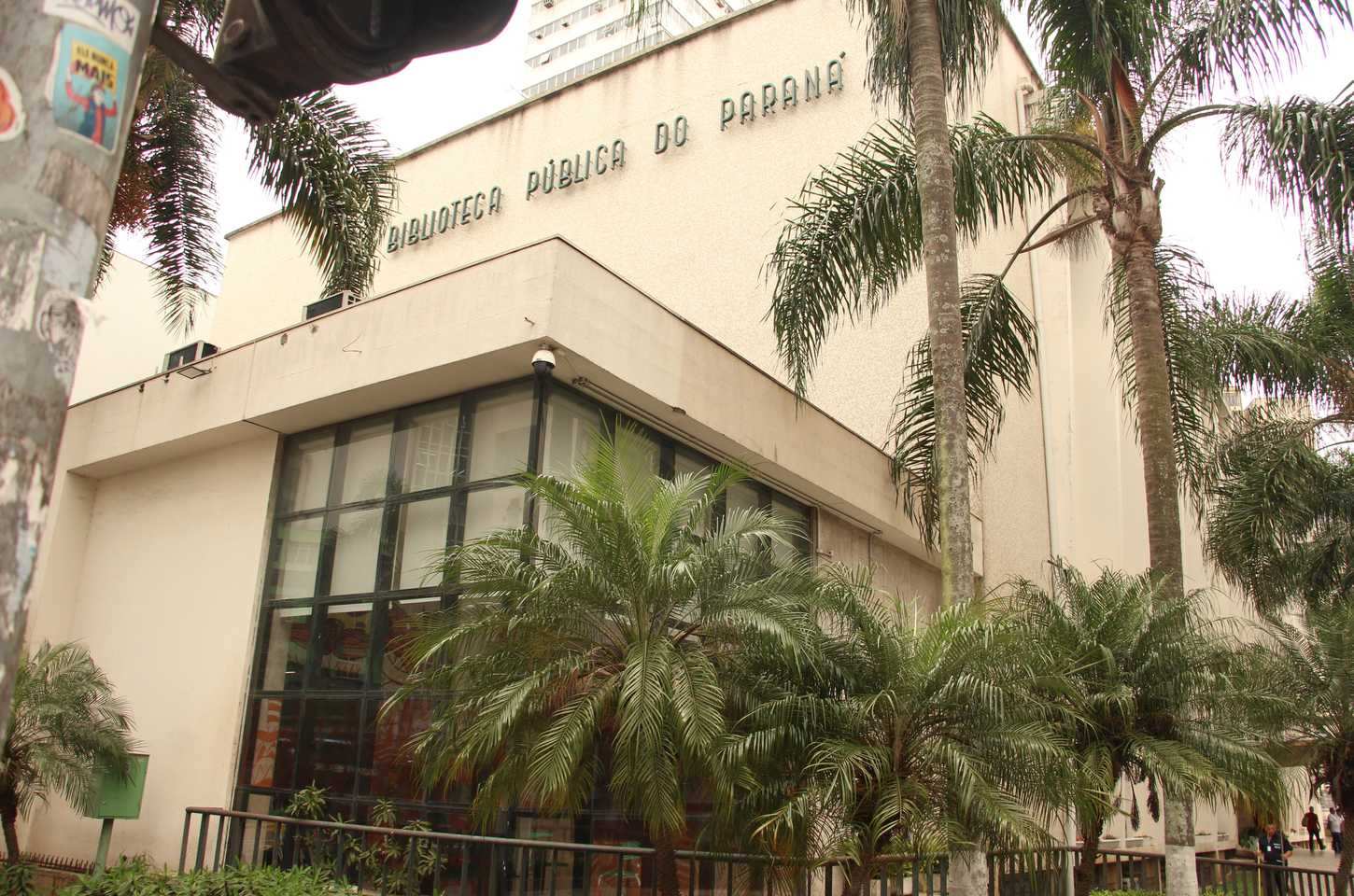 Biblioteca Pública do Paraná tem programação diversificada em abril