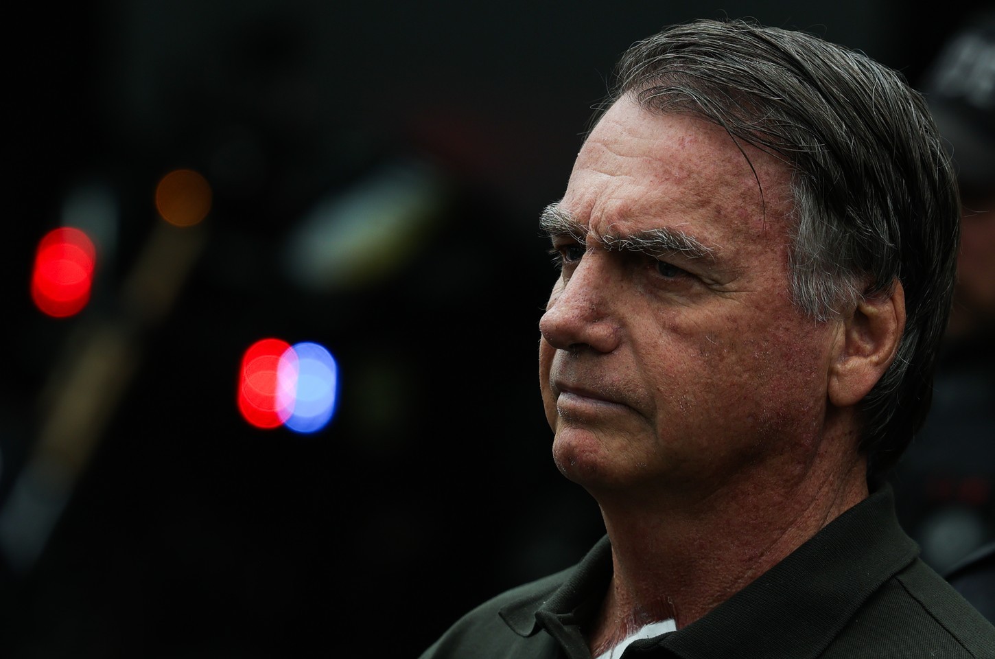 Bolsonaro passa por perícia médica nesta quarta-feira