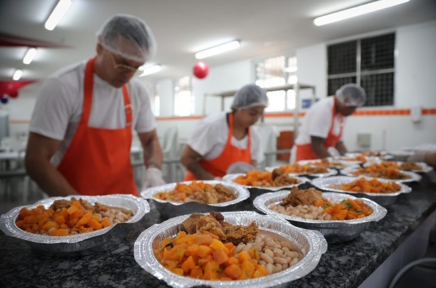 Bom Prato tem alterações no fim de semana; confira unidades fechadas