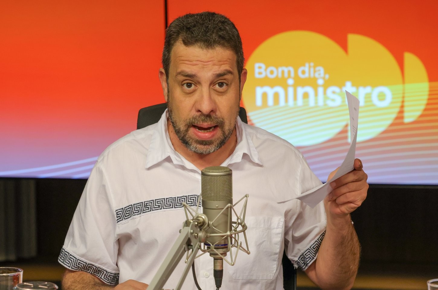 Boulos defende fim da escala 6x1 e liga redução de jornada a mais produtividade