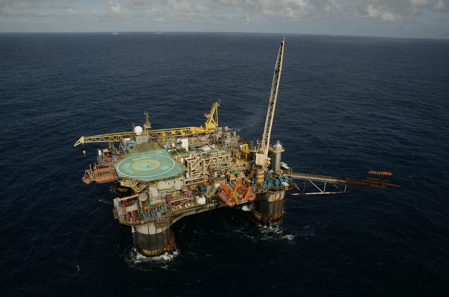 Brasil bate recorde histórico na produção de petróleo e gás em 2025