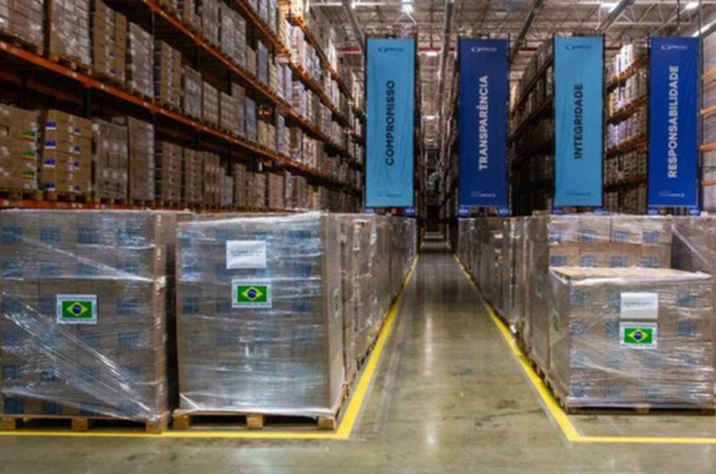 Brasil envia 100 toneladas de medicamentos para a Venezuela após ataque
