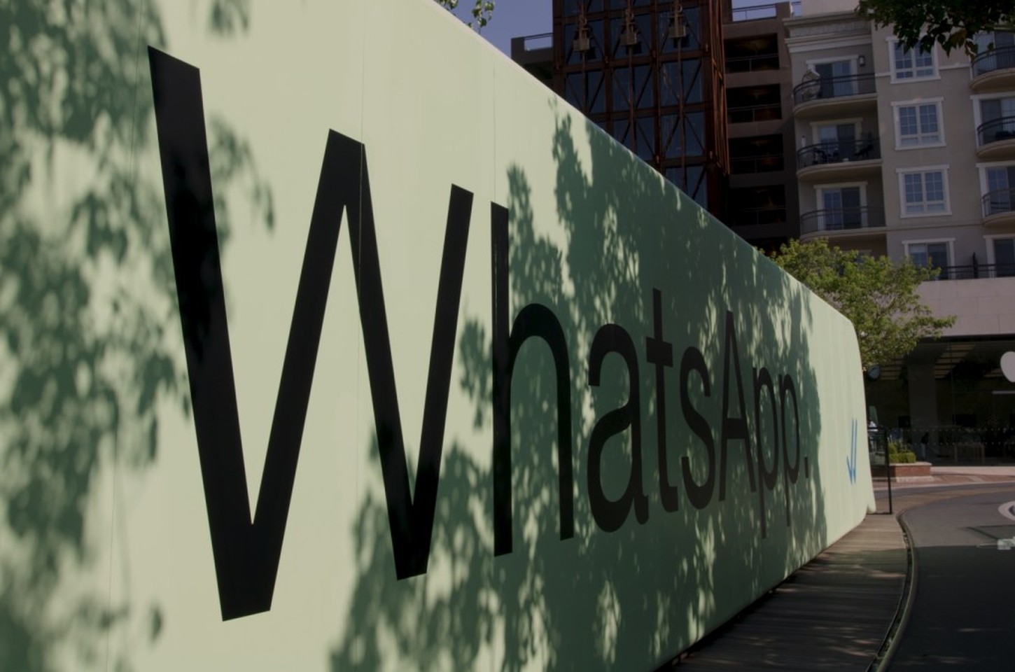 CADE investiga Meta por possível prática anticompetitiva no WhatsApp