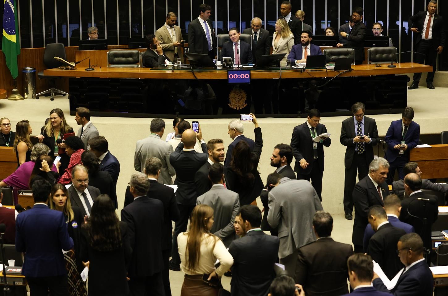 Câmara adia votação do Marco Legal de Combate ao Crime Organizado