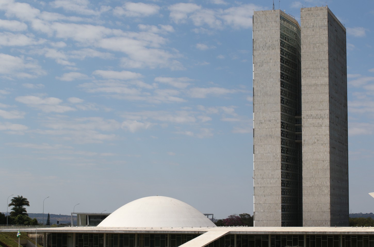 Câmara aprova acesso da ANP a dados fiscais para fiscalizar combustíveis