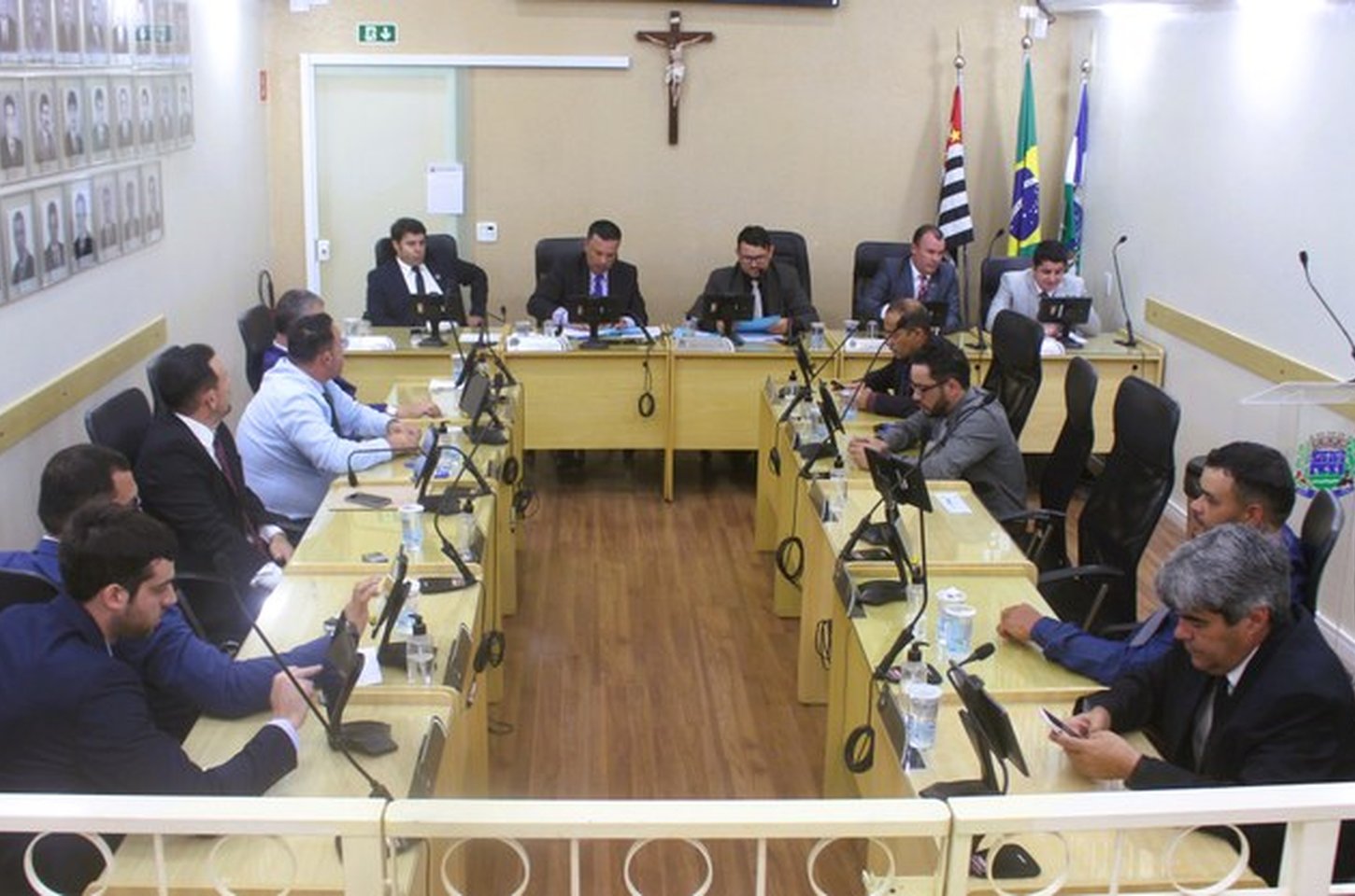 Câmara de Ibiúna aprova gratuidade no transporte para estudantes do Enem