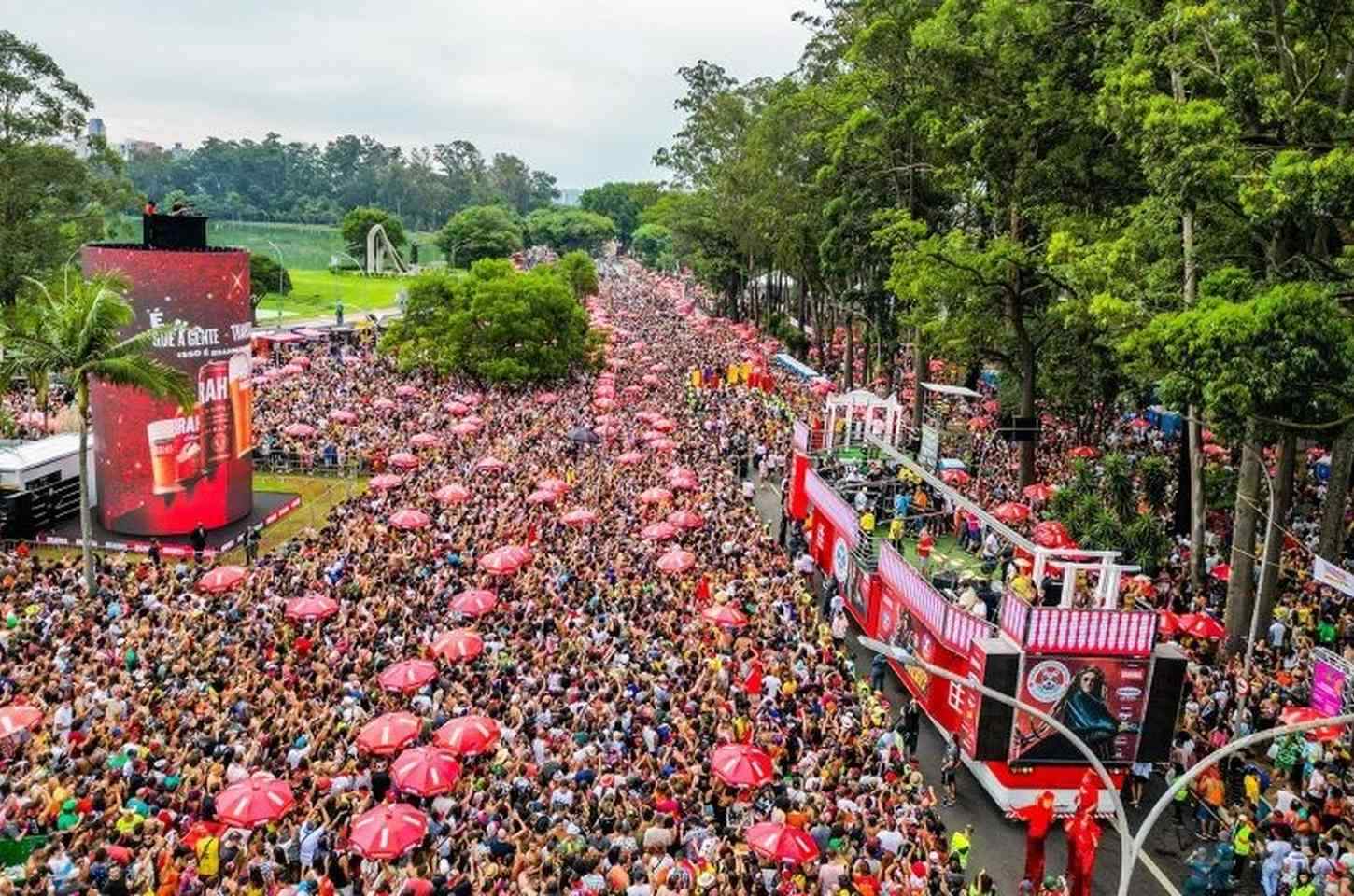 Carnaval 2026: São Paulo projeta 4,7 milhões de turistas e R$ 7,3 bi em movimento