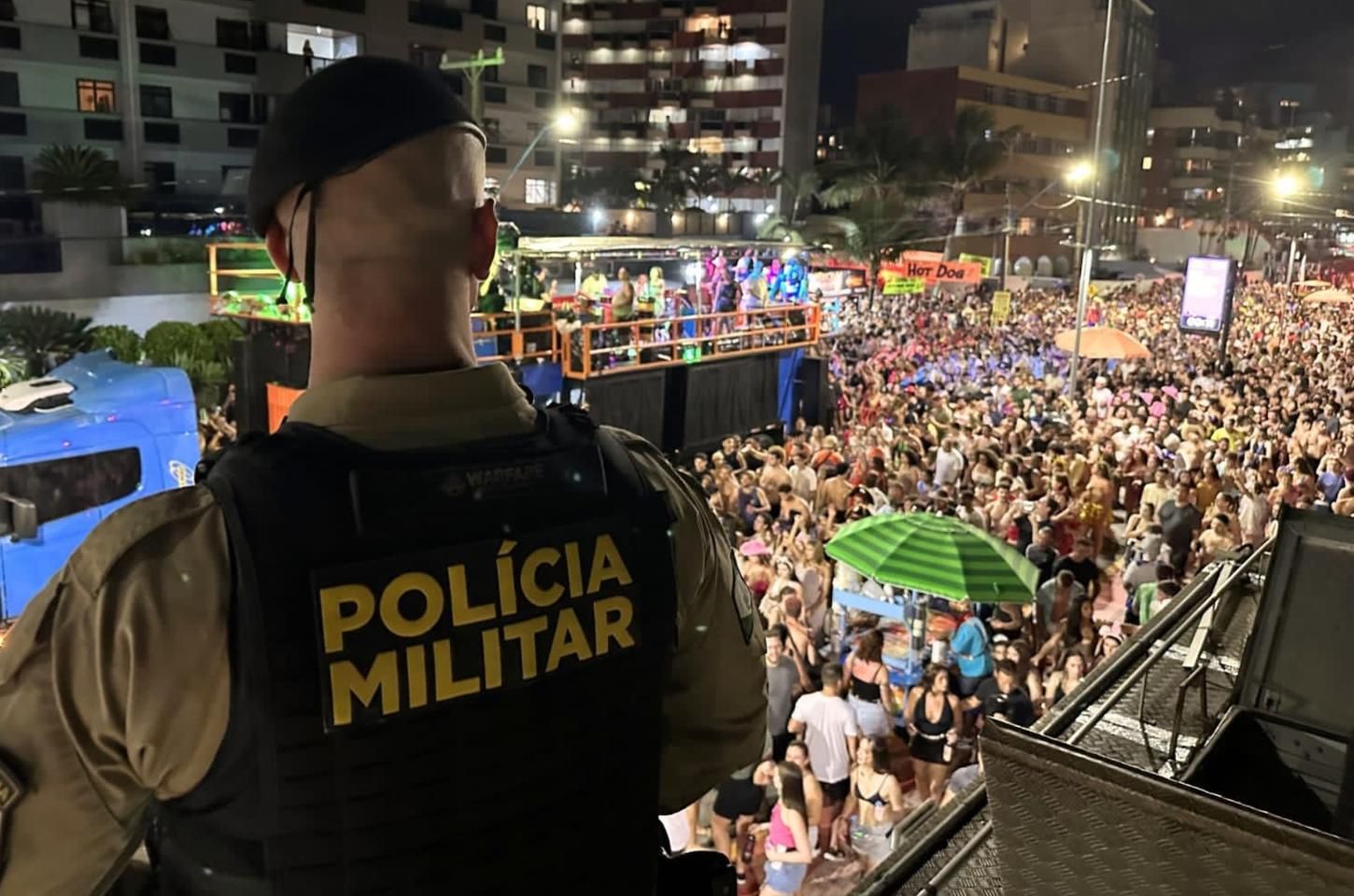 Carnaval no litoral do Paraná atrai quase meio milhão de foliões