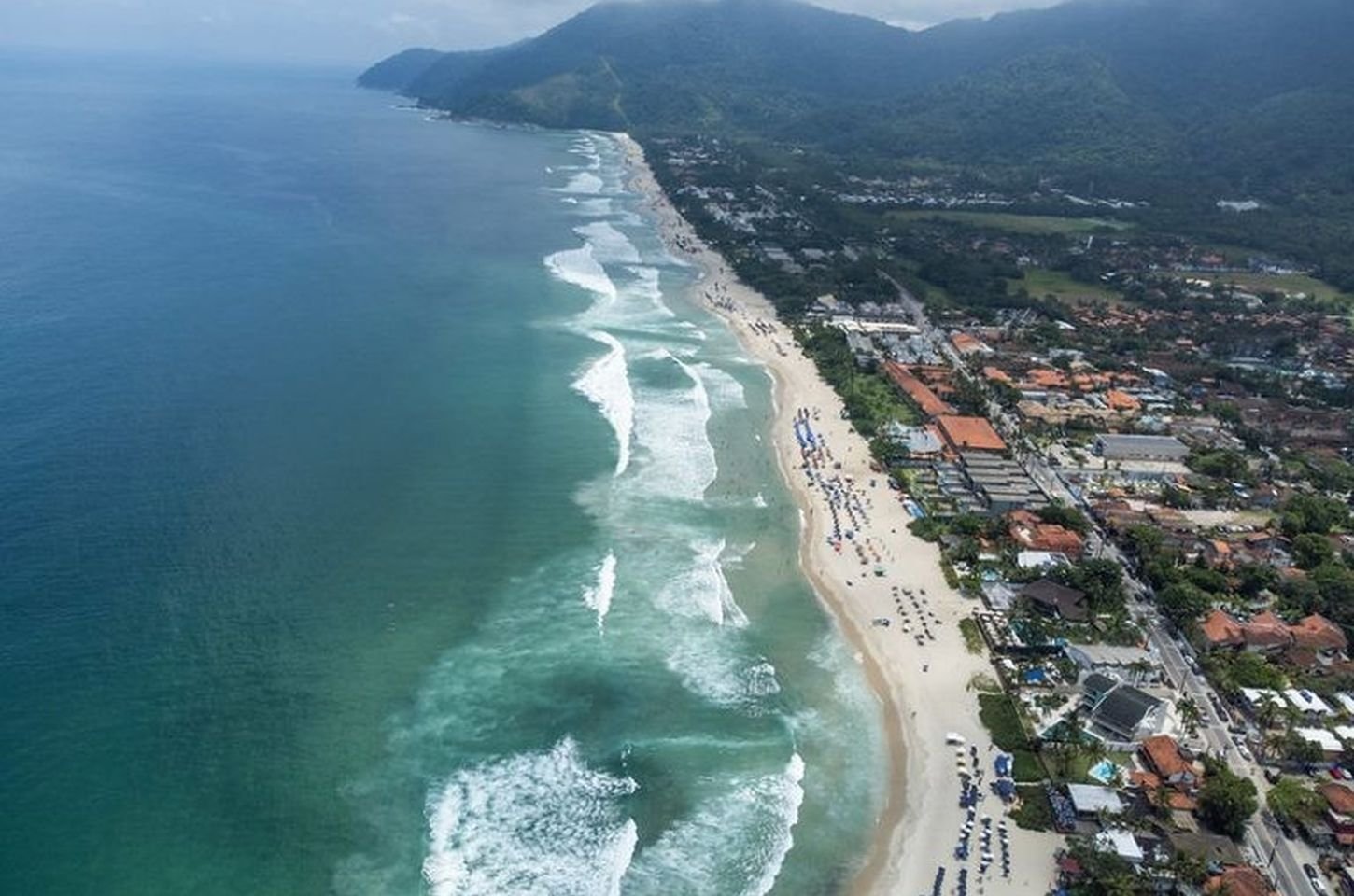 Carnaval no litoral paulista: maioria das praias está própria para banho
