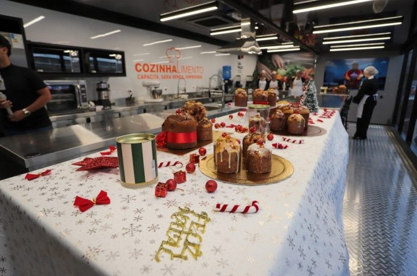 Carreta do Cozinhalimento chega a Paraisópolis com cursos gratuitos de Natal