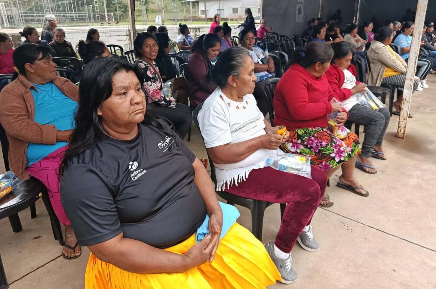 Carreta Saúde da Mulher atende mais de 1,6 mil mulheres no Paraná