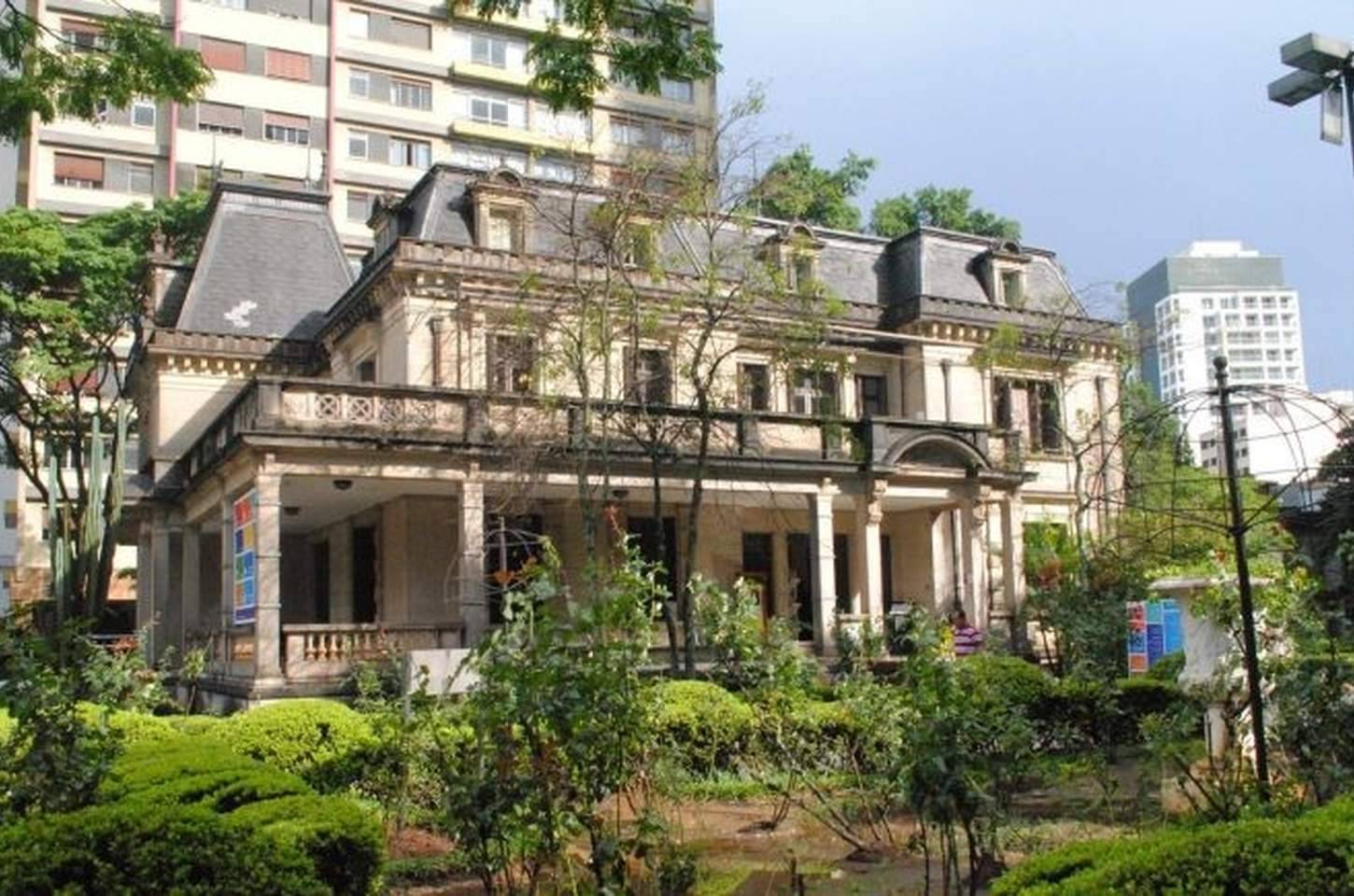 Casa das Rosas revela mirante histórico em exposição no aniversário de SP