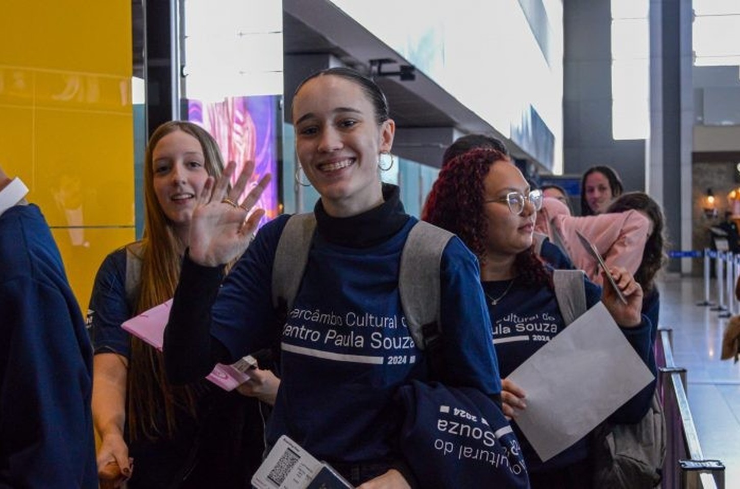 Centro Paula Souza busca monitores para intercâmbio cultural 2025