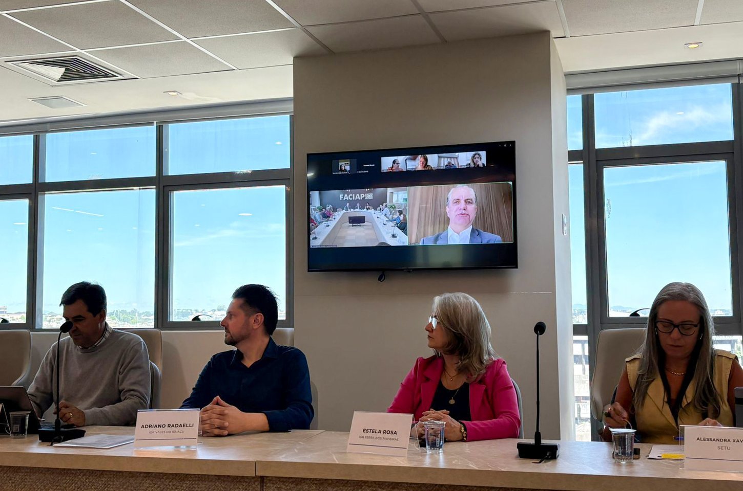 Cepatur discute integração e estratégias para fortalecer turismo no Paraná