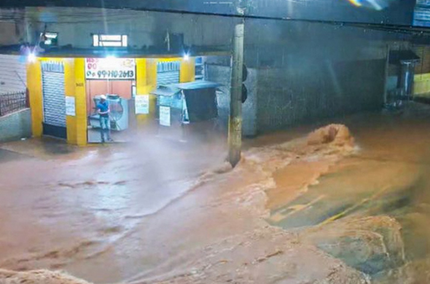 Chuvas na zona da mata de Minas Gerais deixam 22 mortos