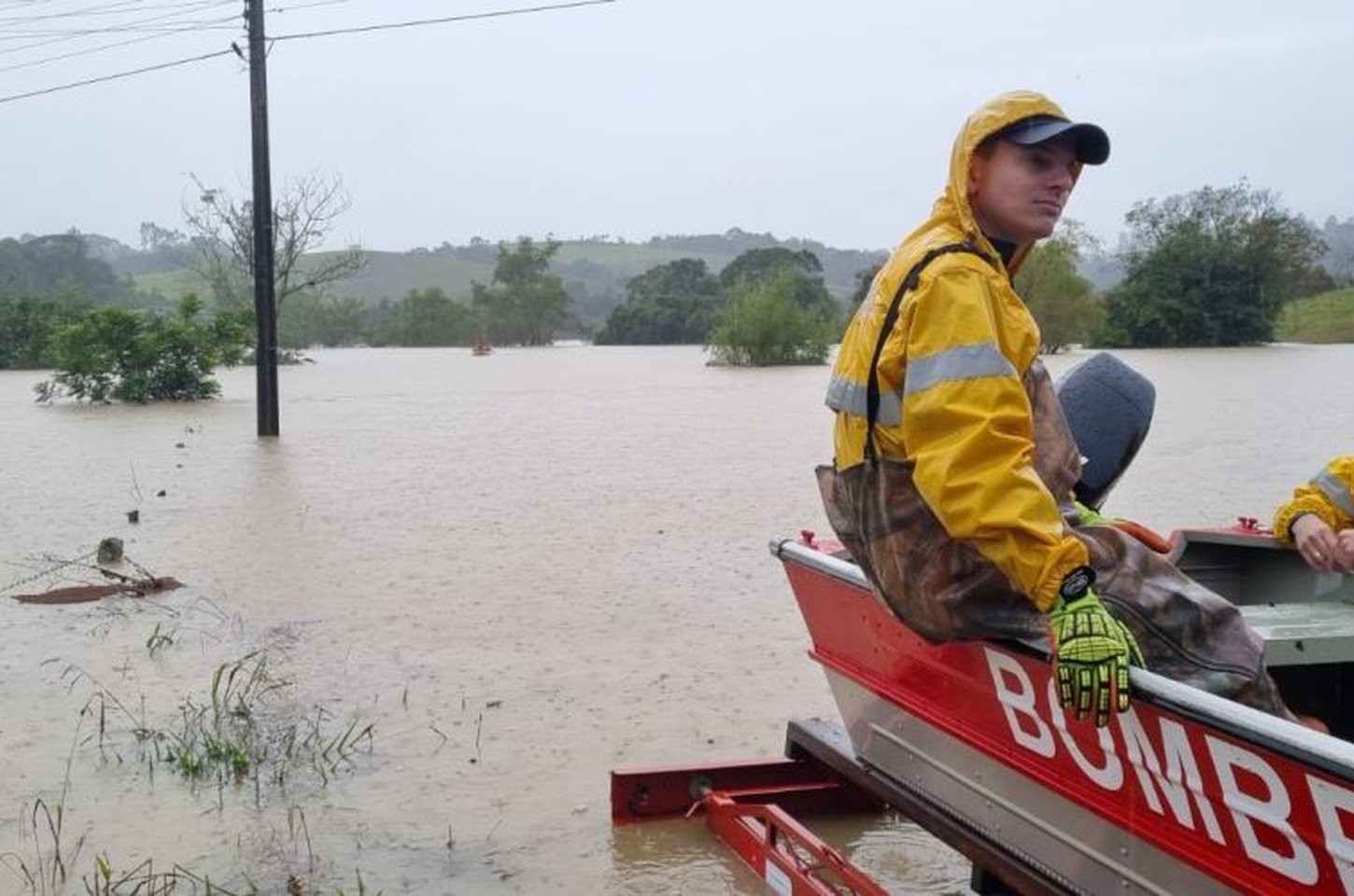 Ciclone extratropical se intensifica e traz temporais a Santa Catarina