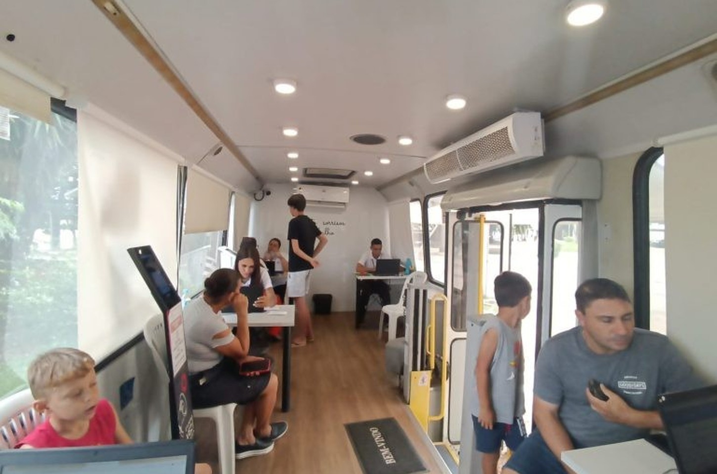 Cidadania Itinerante leva serviços gratuitos a seis municípios paulistas