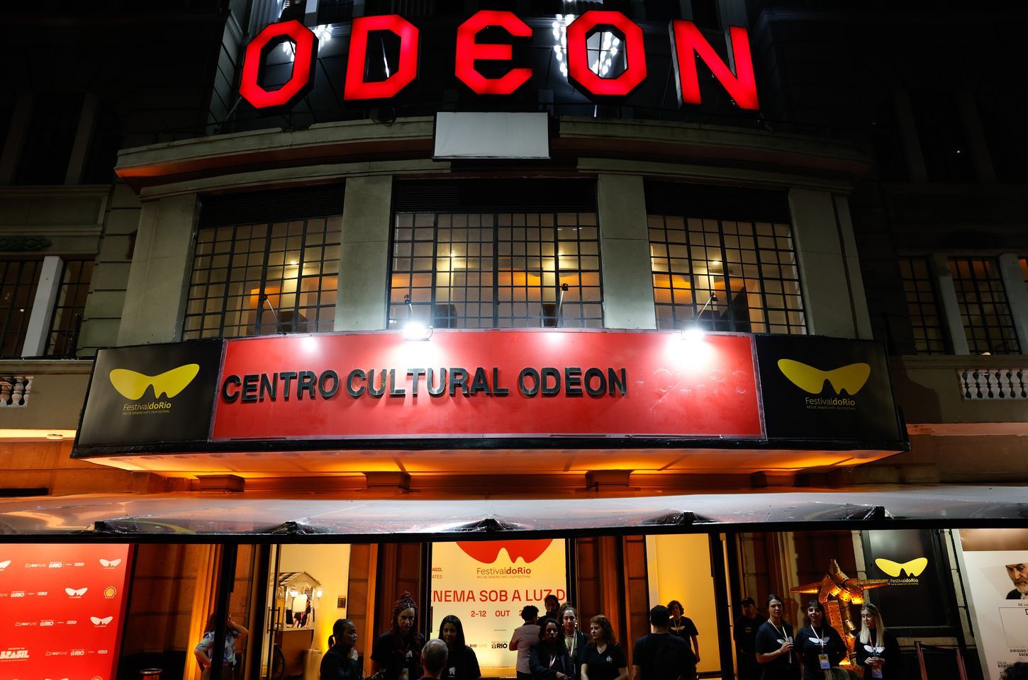 Cine Odeon completa 100 anos como símbolo da resistência do cinema nacional