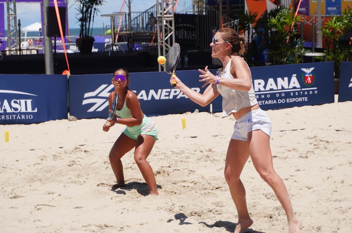 Circuito mundial de beach tennis começa no litoral paranaense
