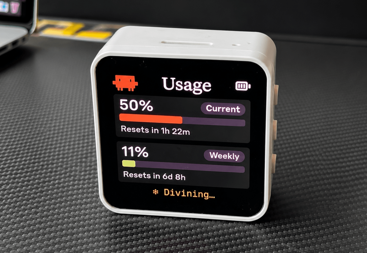 Clawdmeter: hardware de mesa monitora uso de tokens do Claude Code