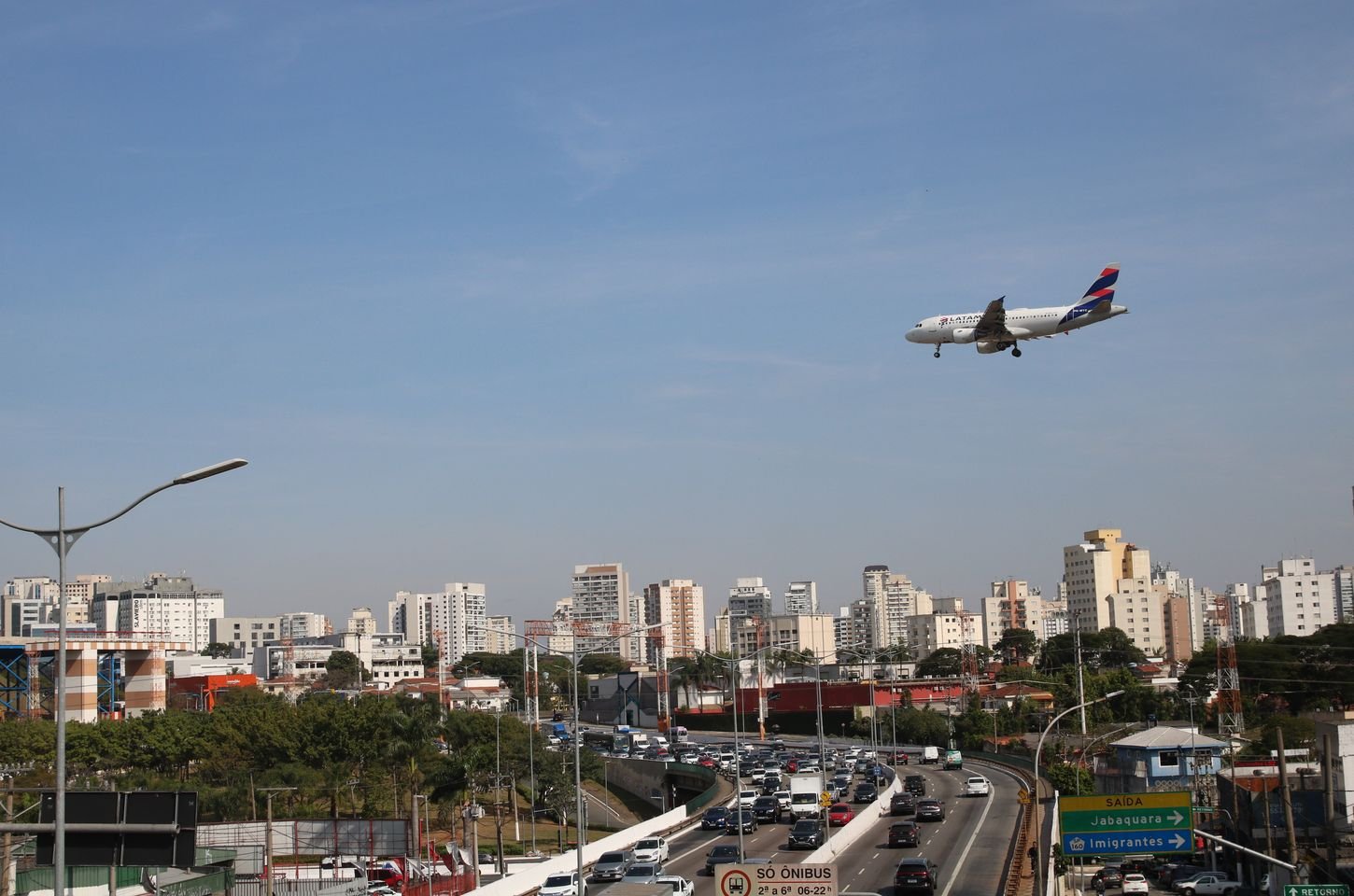 CMN aprova linha de crédito para companhias aéreas com taxas reduzidas