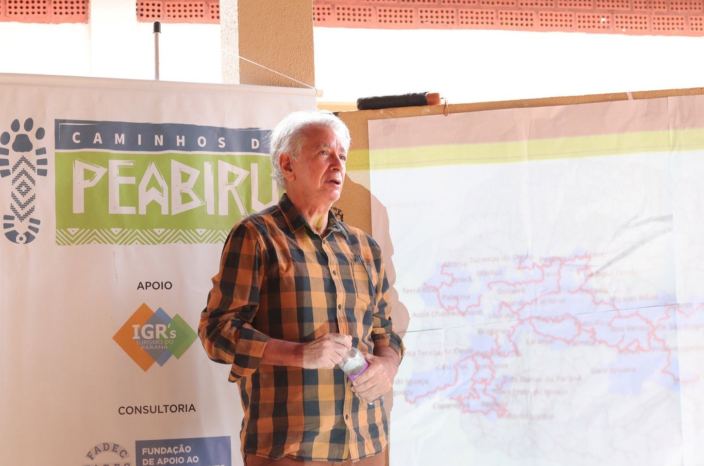Comunidades indígenas do Paraná participam de consulta para rota turística