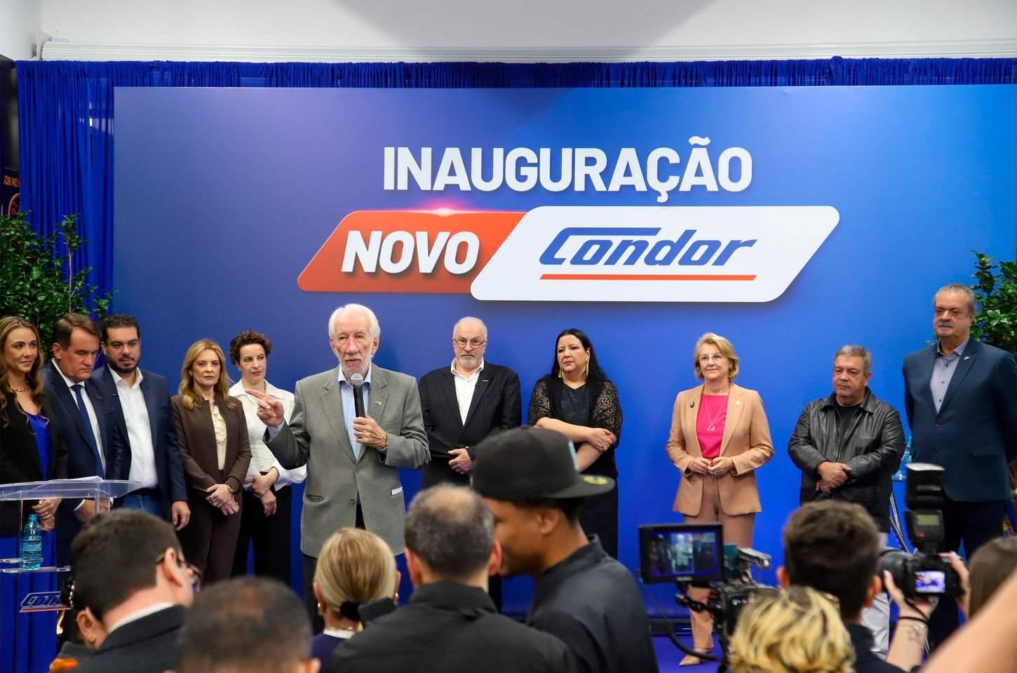 Condor inaugura hipermercado de 6 mil m² na região Sul de Curitiba