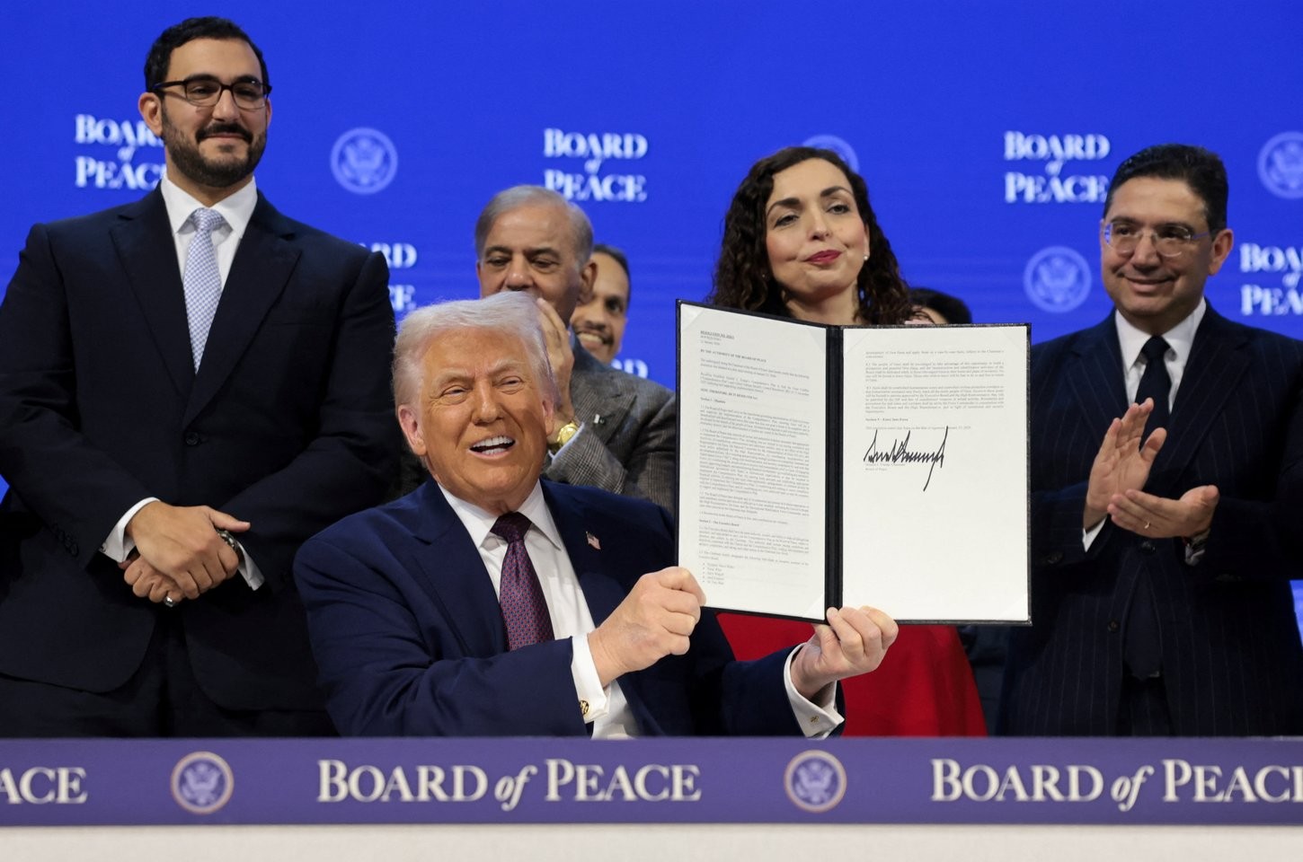 Conselho de paz de Trump é lançado em Davos com polêmica e adesão limitada