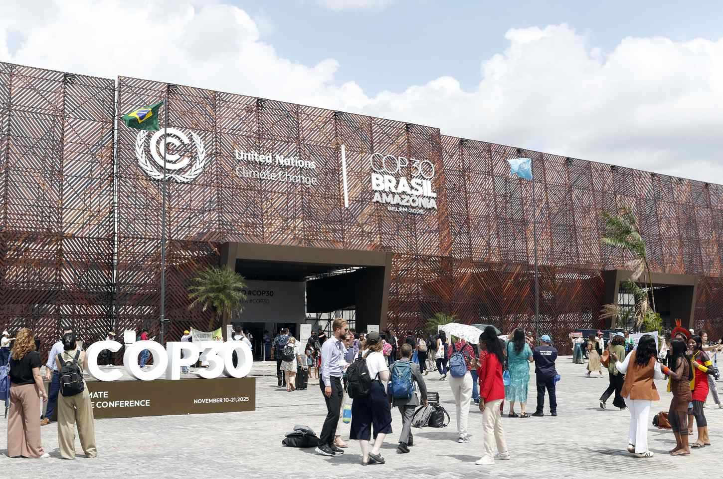COP30 termina em Belém com avanços e desafios para o clima global