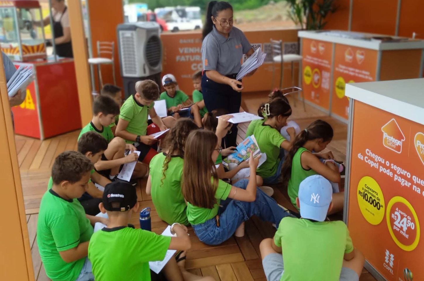 Copel leva educação energética a feiras agropecuárias do Paraná