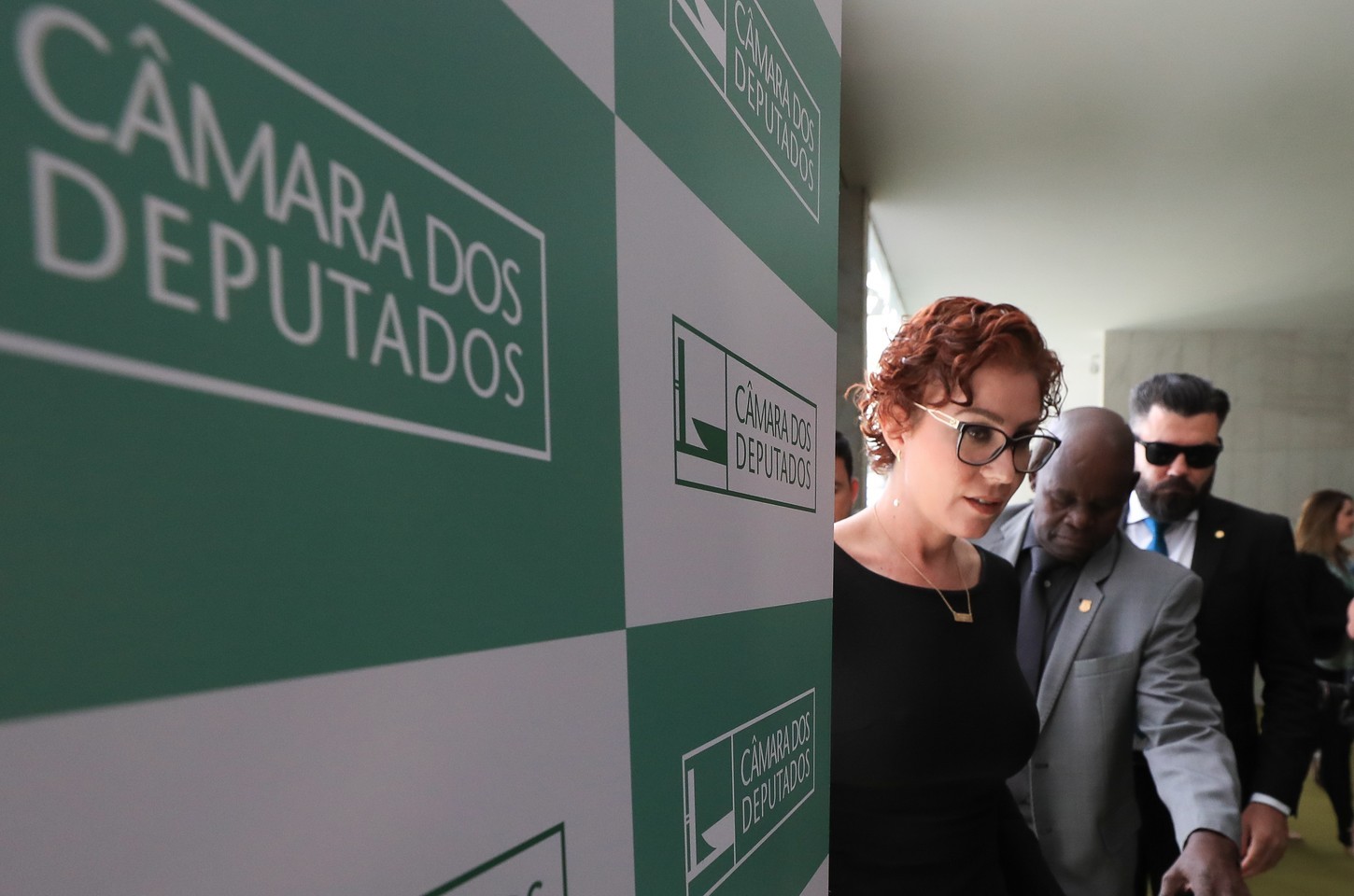 Corte italiana julga extradição de Carla Zambelli nesta terça-feira