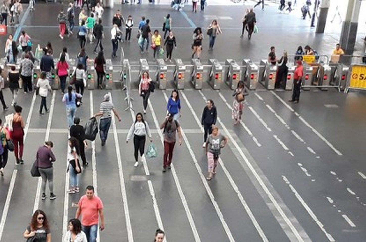 CPTM e CIEE oferecem vagas de estágio e aprendizagem em estações de trem