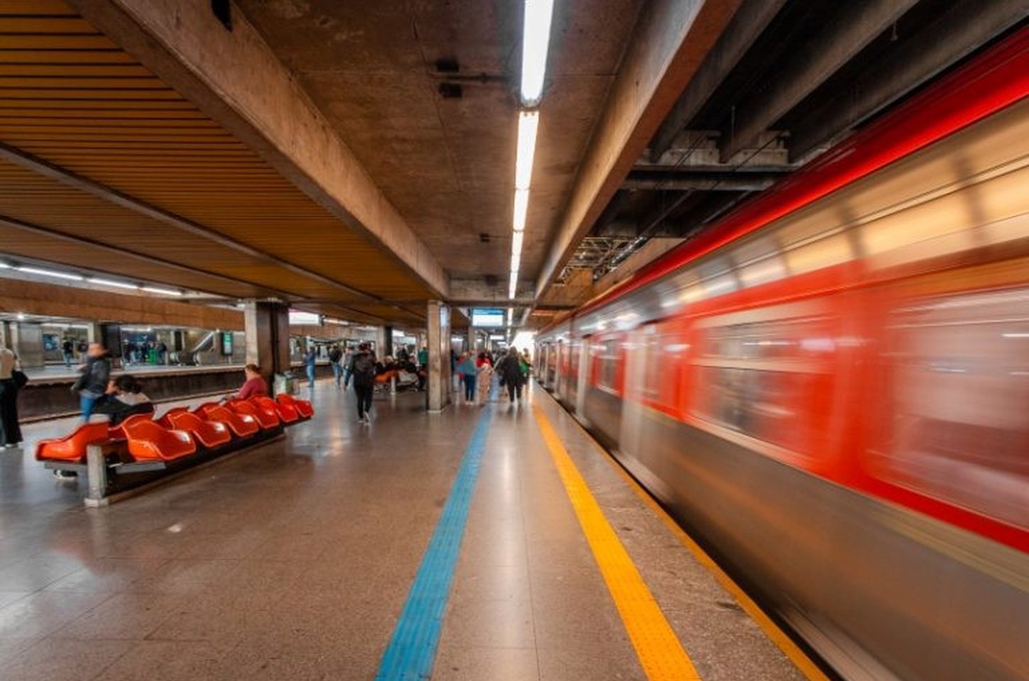 CPTM promove ação de saúde na Estação Tatuapé pelo Dia Mundial da Obesidade