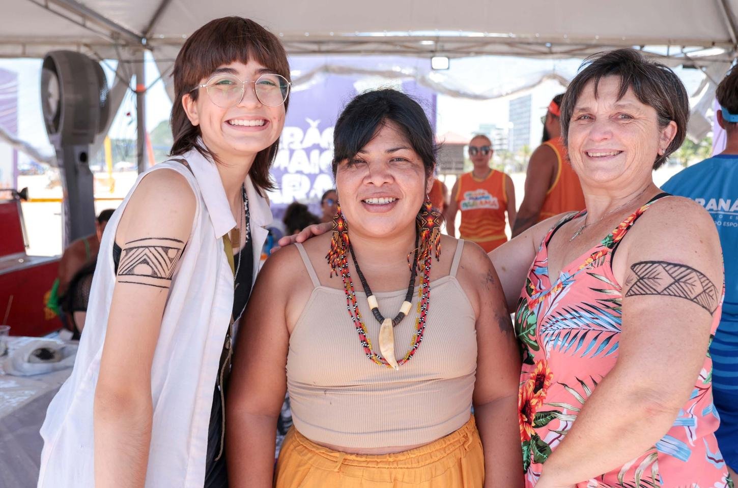 Cultura indígena e artesanato marcam Verão Maior Paraná em Caiobá